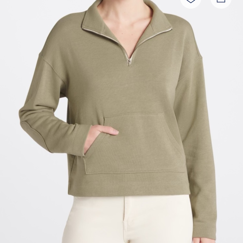Market Spruce Long Sleeved‎ Cropped Half Zip Sweater